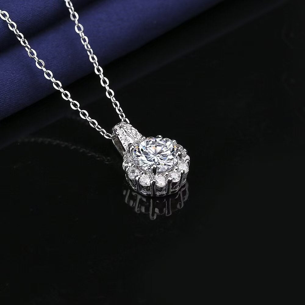 P5ZA4J Fashionable Moissanite Jewelry Wedding Diamond Necklaces