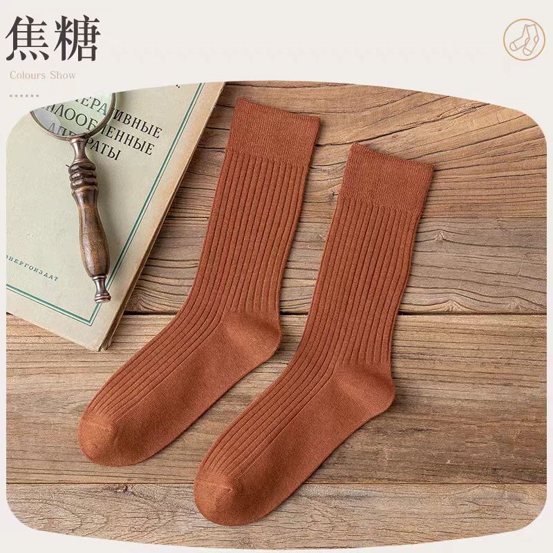 T35Z70S   Fashionable socks
