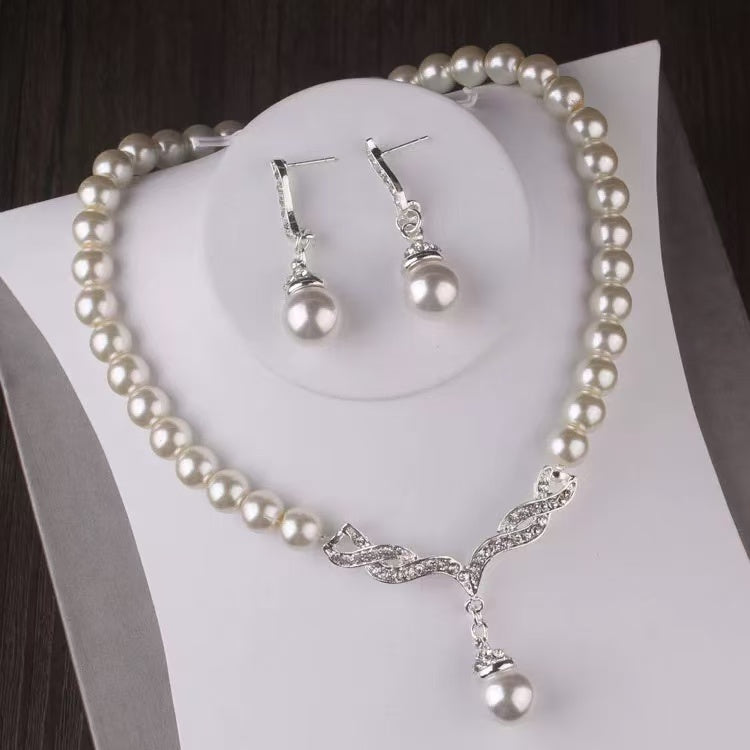 14E962X Fashion Necklaces