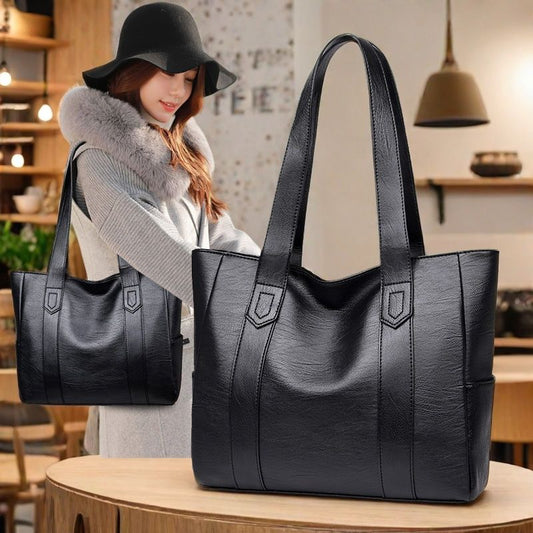 2XE98B Fashionable leather bag