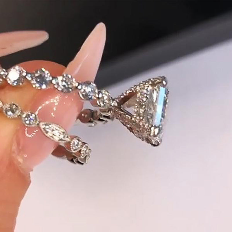 P5QA34J  Fashionable Moissanite Jewelry Wedding Diamond Ring