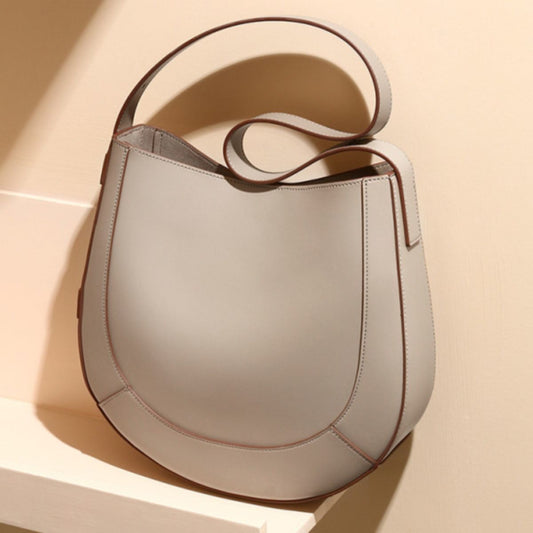 1B75B Fashionable leather bag