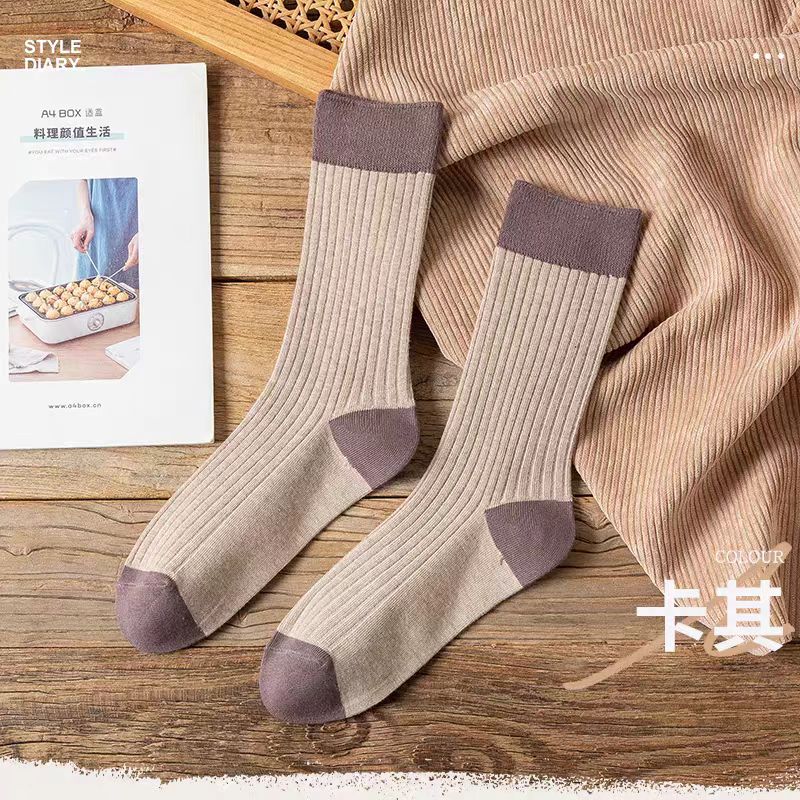 T35Z72S   Fashionable socks