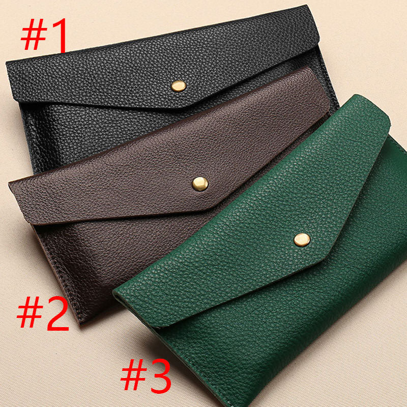 1E325B Fashionable leather wallets